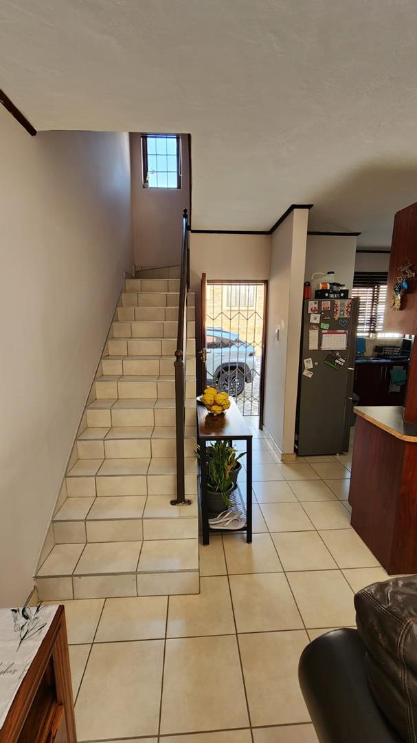 To Let 3 Bedroom Property for Rent in Cashan North West